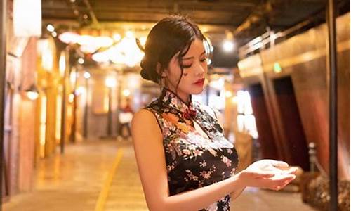 欧美日韩精品一区二区(八戒网剧在线观看免费高清)